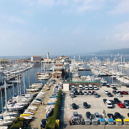 Puesta Del Sol Apartman Trieszt Kültér fotó