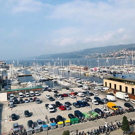 Puesta Del Sol Apartman Trieszt Kültér fotó