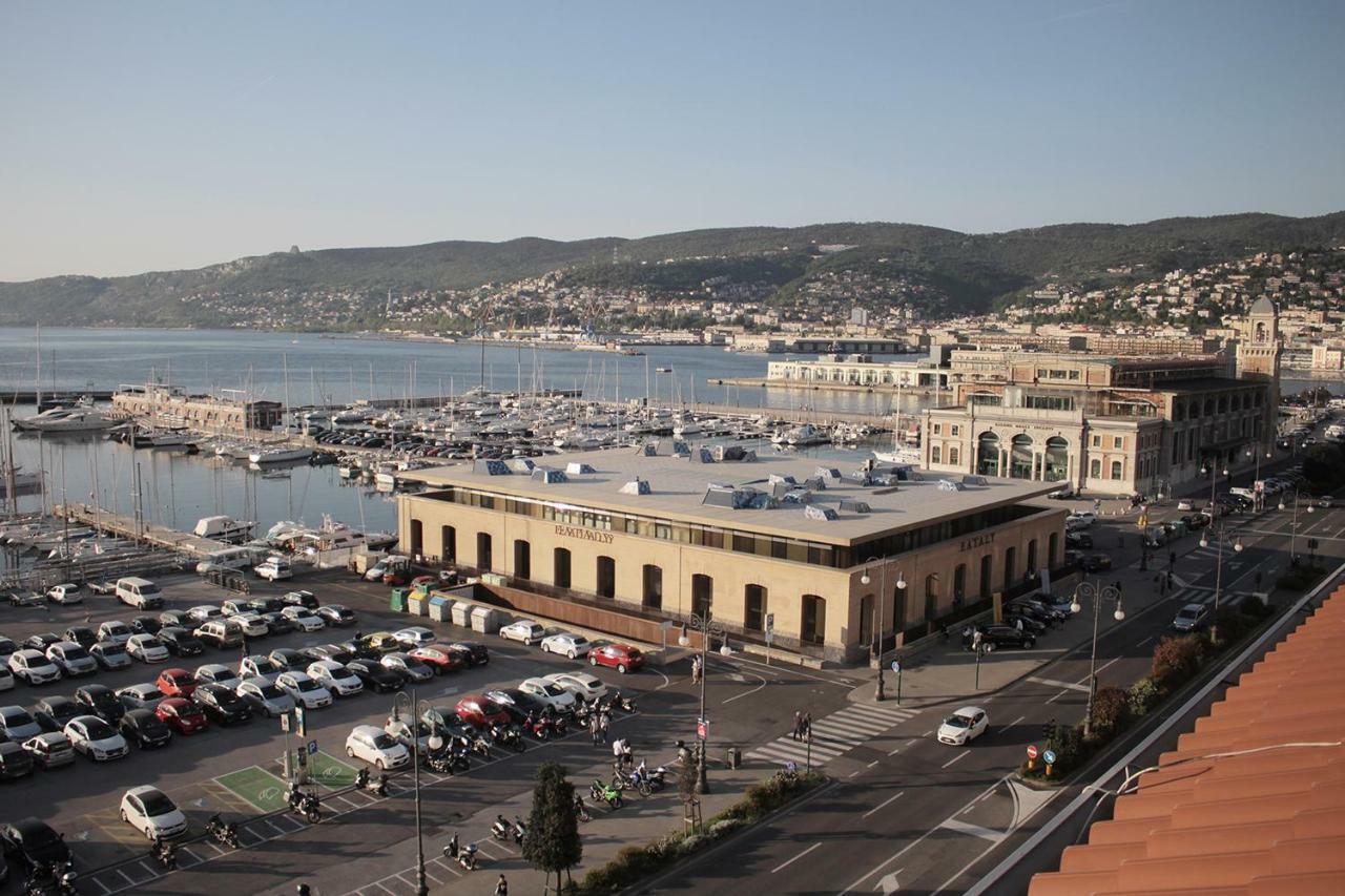 Puesta Del Sol Apartman Trieszt Kültér fotó